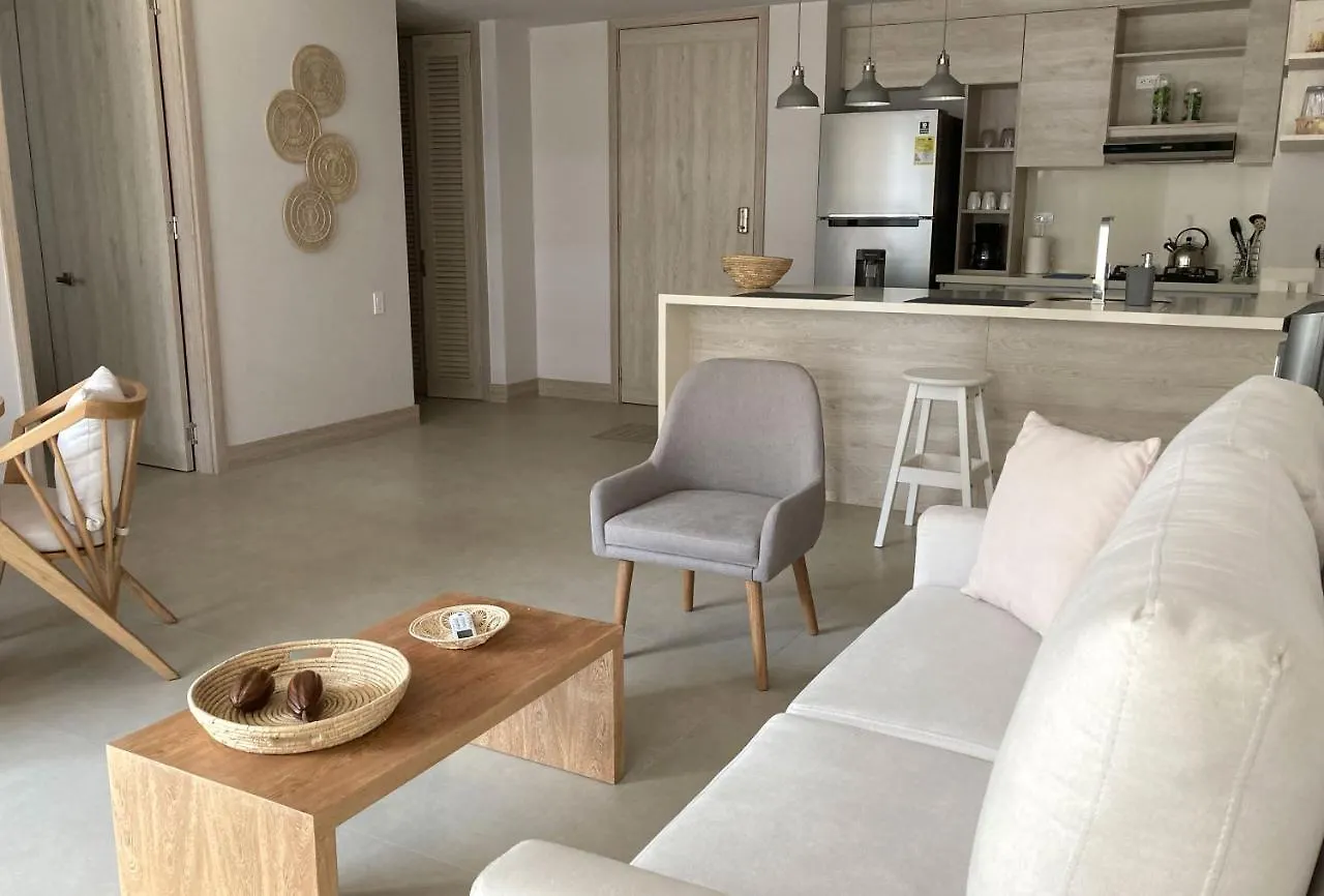 Serena Del Mar, Morros Io Cartagena